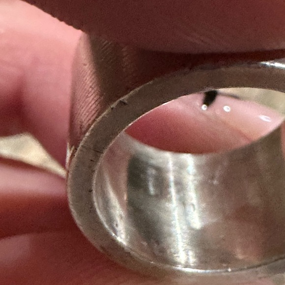 Gucci Sterling Silver 925 Banded Logo Ring - Picture 5 of 6
